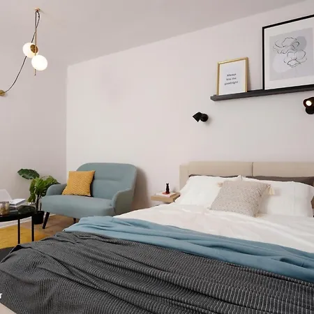 Brand New Lovely Near Metro Station Appartement Bucarest