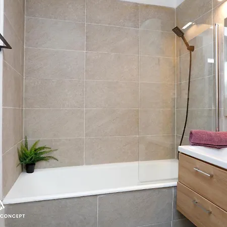 Brand New Lovely Near Metro Station Διαμέρισμα *